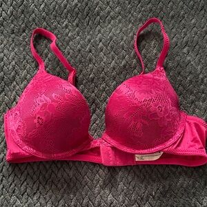 Elegant Pink Lace Bra